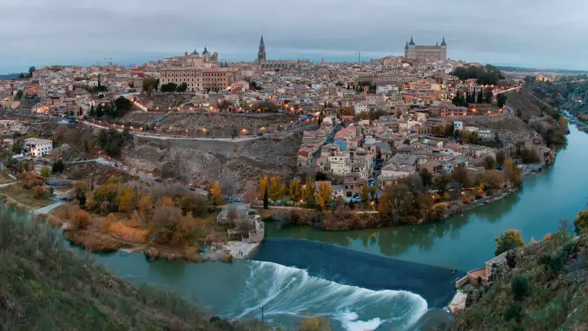 ¿Cómo llegar y qué hacer en Toledo?